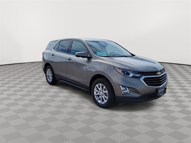 Used 2019 Chevrolet Equinox LT with VIN 3GNAXUEV1KS584715 for sale in Winner, SD