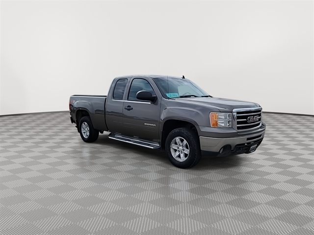 Used 2013 GMC Sierra 1500 SLE with VIN 1GTR2VE70DZ303687 for sale in Winner, SD