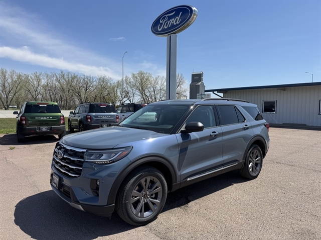 2025 Ford Explorer