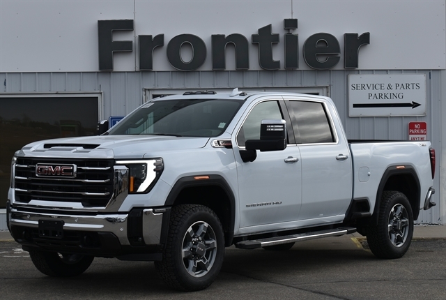 2026 GMC Sierra 3500HD SLT's photo