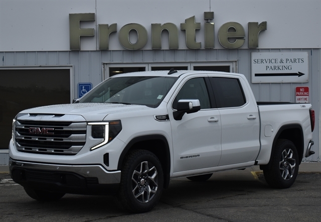 2026 GMC Sierra 1500 SLE's photo