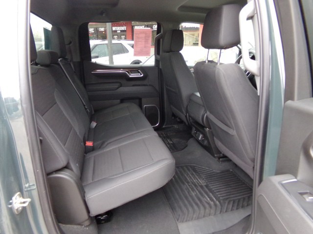 2025 Chevrolet Silverado 1500 LT - Photo 16
