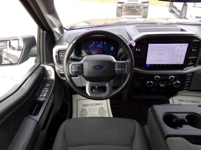 2025 Ford F-150 XLT - Photo 13