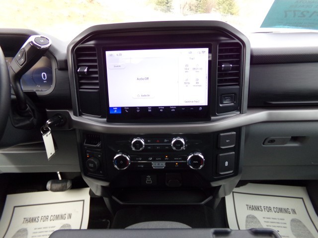 2025 Ford F-150 XLT - Photo 16