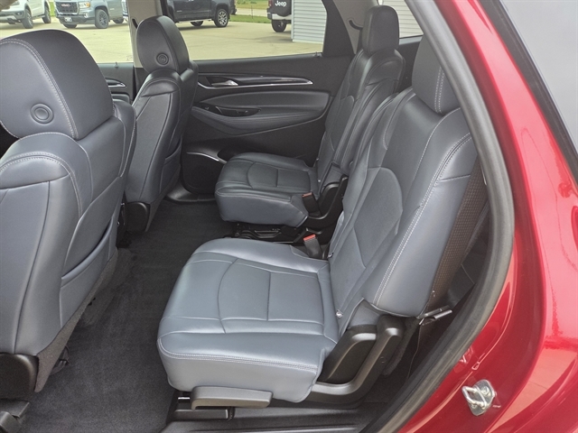 2020 Buick Enclave Essence photo 6