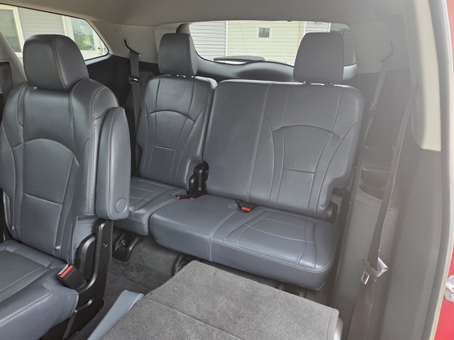 2020 Buick Enclave Essence photo 7