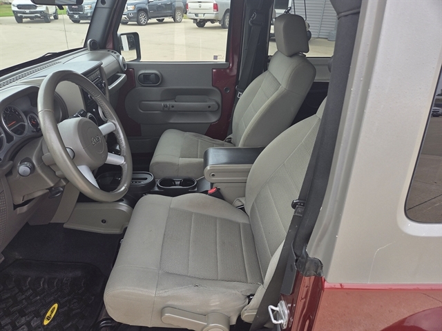 2008 Jeep Wrangler Sahara photo 5
