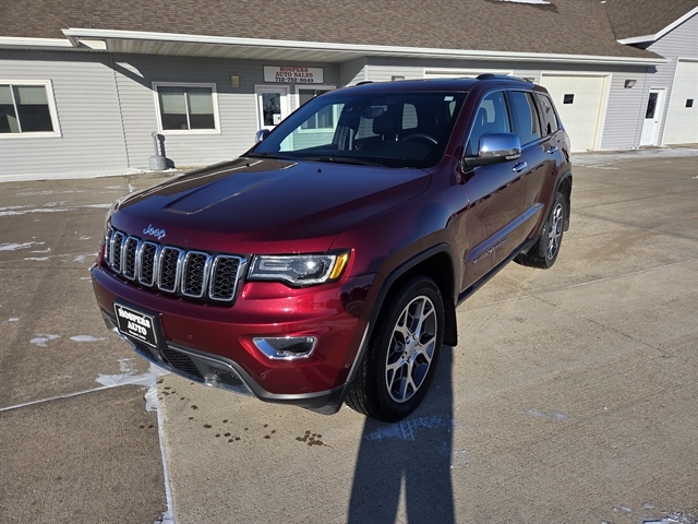 2021 Jeep Grand Cherokee Limited's photo