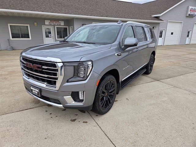 2021 GMC Yukon XL SLT's photo