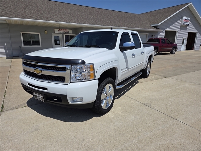 2018 Chevrolet Silverado 1500 LTZ - Photo 13
