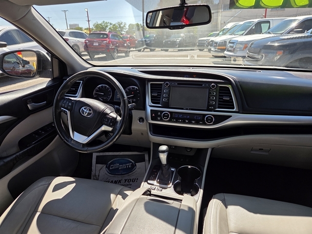 2015 Toyota Highlander Base Hybrid photo 4