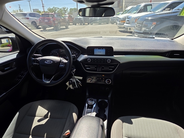 2021 Ford Escape S photo 4