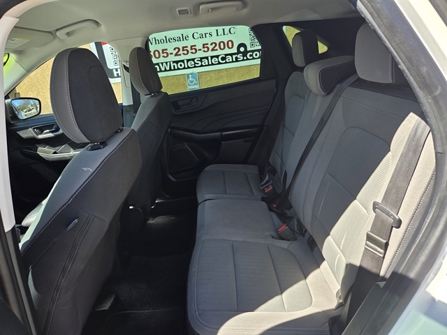 2021 Ford Escape S photo 9