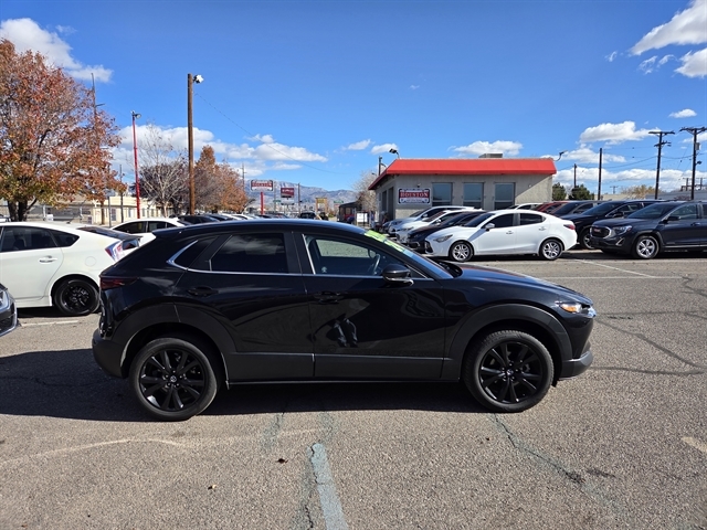 2024 Mazda CX-30 2.5 Select Sport photo 2
