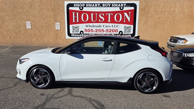 2019 Hyundai Veloster Ultimate's photo