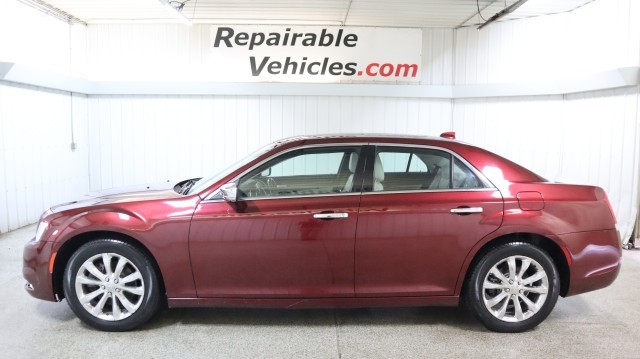2017 Chrysler 300