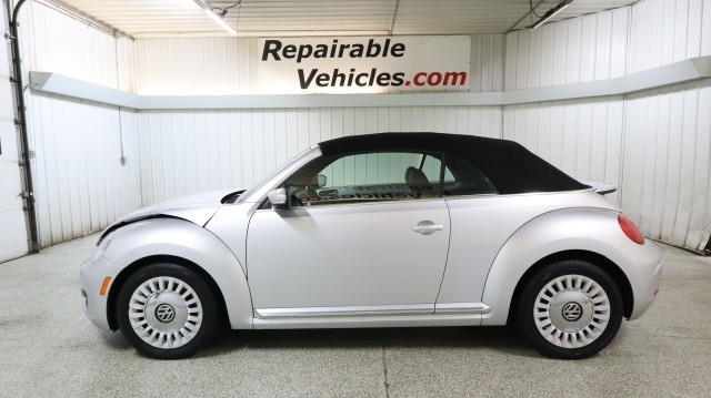 2013 Volkswagen Beetle Convertible