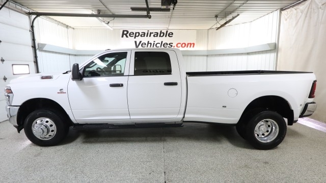 2025 RAM 3500 Tradesman 4X4 Crew Cab LWB's photo