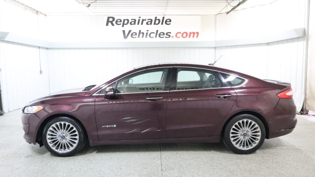 2013 Ford Fusion Titanium Hybrid's photo
