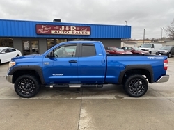 2016 Toyota Tundra 4WD Truck