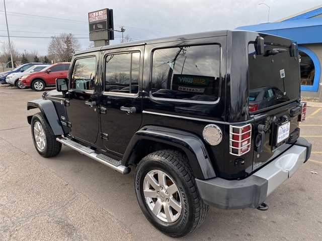 2013 Jeep Wrangler Unlimited Sahara - Photo 8