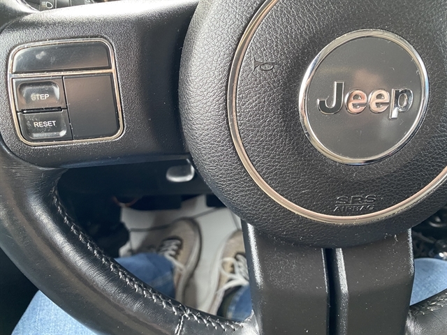 2013 Jeep Wrangler Unlimited Sahara - Photo 16