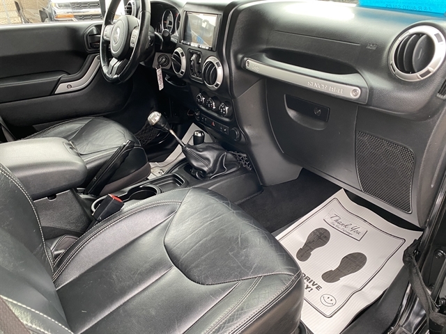 2013 Jeep Wrangler Unlimited Sahara - Photo 29