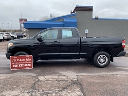 2014 Toyota Tundra 4WD Truck
