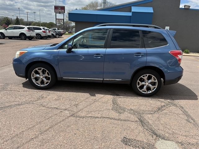 2015 Subaru Forester 2.5i Touring AT PZEV's photo