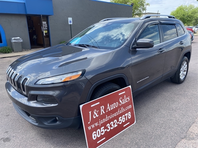 2016 Jeep Cherokee Latitude 4X4's photo