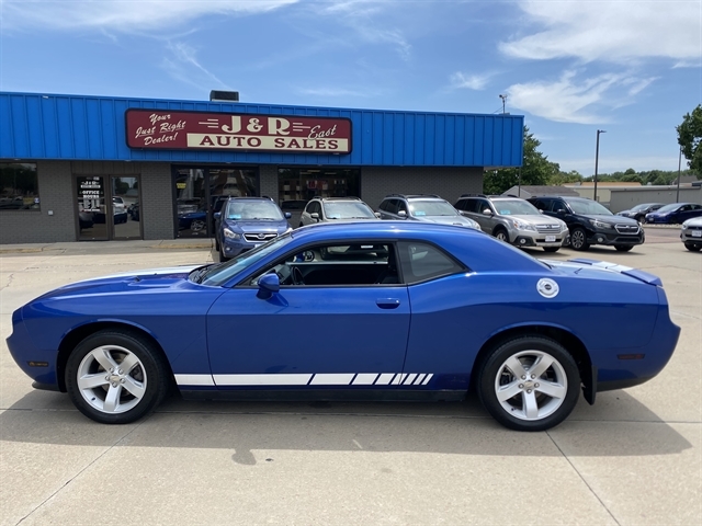 2012 Dodge Challenger SXT's photo