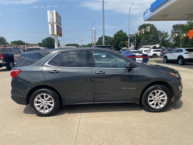 2019 Chevrolet Equinox AWD LT 1.5T's photo