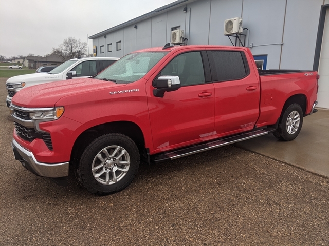 2023 Chevrolet Silverado 1500 LT