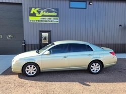 2005 Toyota Avalon