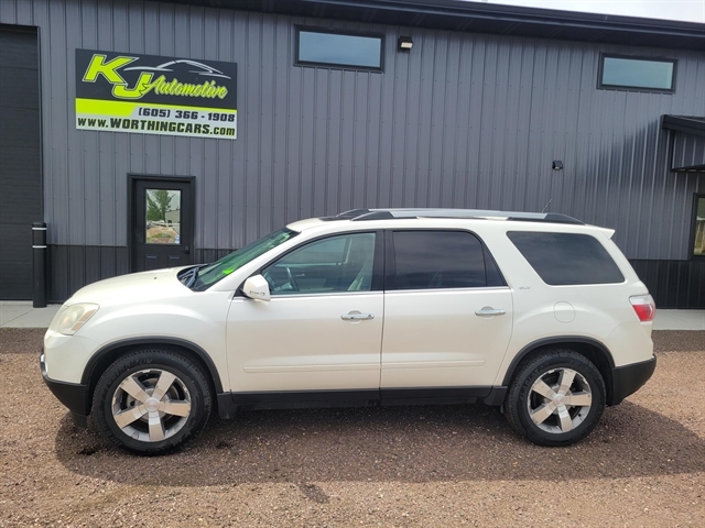 2012 GMC Acadia's photo