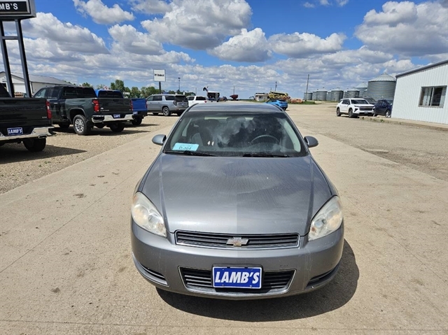 Used 2008 Chevrolet Impala LS with VIN 2G1WB58KX89271553 for sale in Gettysburg, SD
