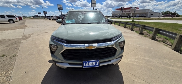 2026 Chevrolet Trailblazer LT - Photo 2