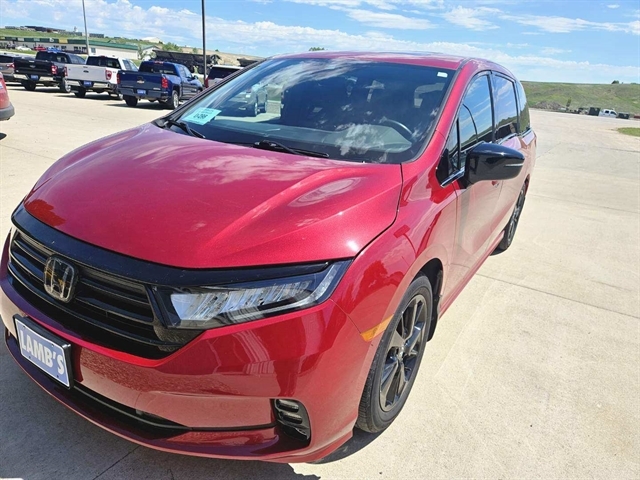 2024 Honda Odyssey SPORT's photo