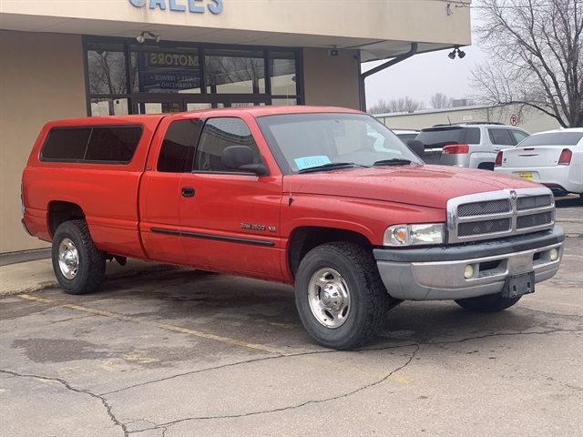Stock# P052 USED 2002 Dodge Ram 2500 | Sioux Falls, SD | Law Motors