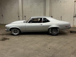 1972 CHEVROLET NOVA
