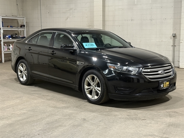 2014 Ford Taurus