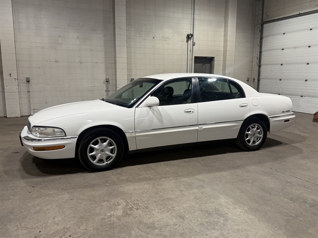 2002 Buick Park Avenue photo 2
