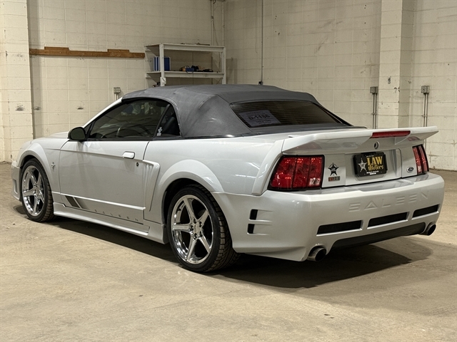 2002 Ford Mustang Premium Convertible photo 3