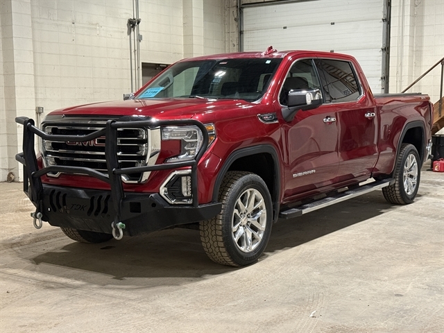 2021 GMC Sierra 4WD Crew Cab Short Box SLT's photo