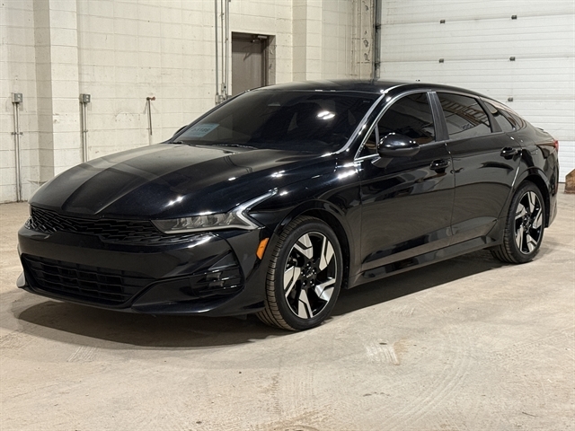 2022 Kia Optima GT-Line AWD's photo