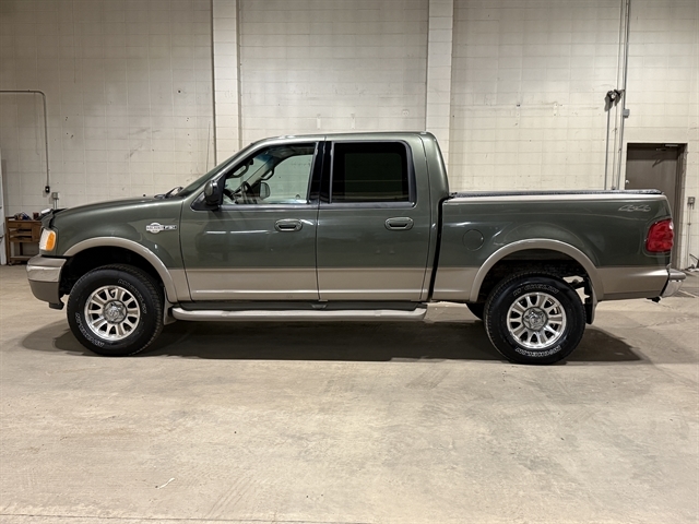 2002 Ford F-150 King Ranch 4x4 SuperCrew's photo