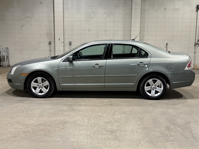 2009 Ford Fusion I4 SE's photo