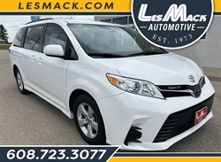 2018 TOYOTA SIENNA