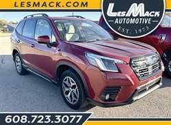 2022 SUBARU FORESTER