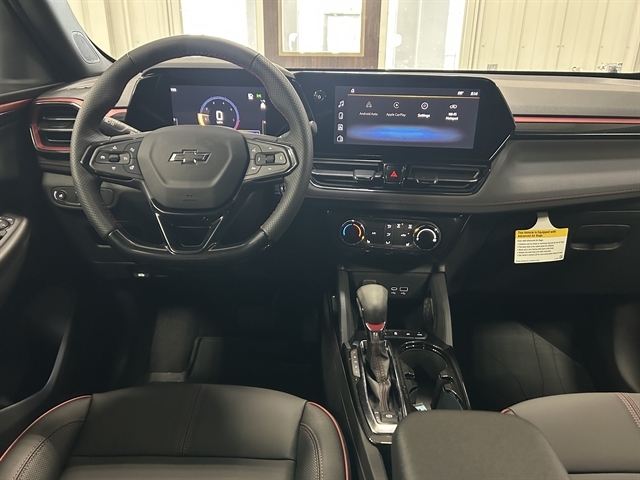 2026 Chevrolet Trailblazer RS photo 2